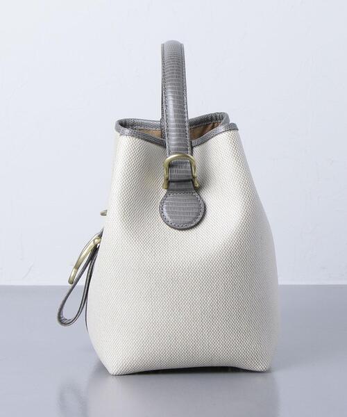 TOFF&LOADSTONE(トフアンドロードストーン)の「<TOFF&LOADSTONE(トフアンドロードストーン)>HIGH-END CVS MOTH バッグ(ハンドバッグ・レディース・ブラック/ダークグレー・FREE)」の4枚目の写真
