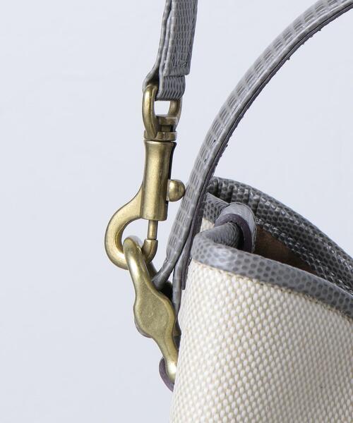 TOFF&LOADSTONE(トフアンドロードストーン)の「<TOFF&LOADSTONE(トフアンドロードストーン)>HIGH-END CVS MOTH バッグ(ハンドバッグ・レディース・ブラック/ダークグレー・FREE)」の11枚目の写真