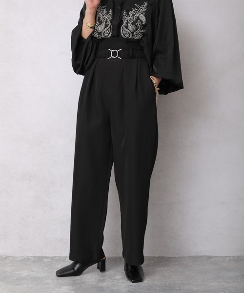 ap retro（アプレトロ）の「ビットベルトハイウエストバルーンパンツ【ZOZO限定商品】（その他パンツ・レディース・ブラック/ベージュ/カーキ/ライトグリーン/アイボリー・FREE）」の17枚目の写真