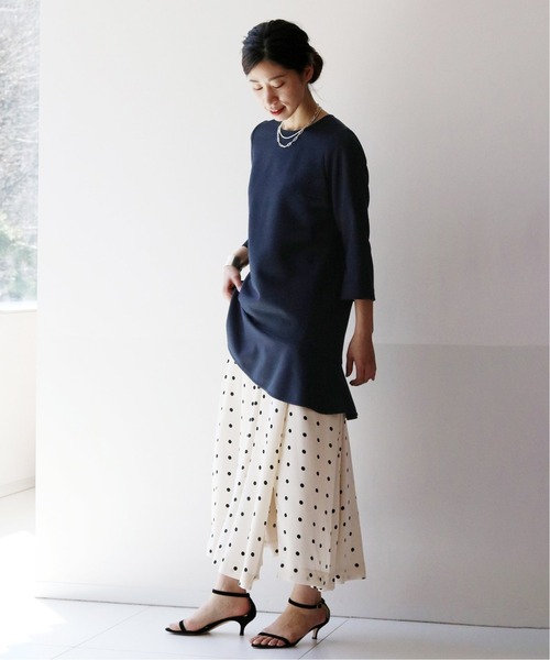 VERMEIL par iena(ヴェルメイユパーイエナ)の「ダンボールニット 裾ペプラム トップス◆(Tシャツ/カットソー・レディース・グレー/ネイビー・FREE)」の6枚目の写真