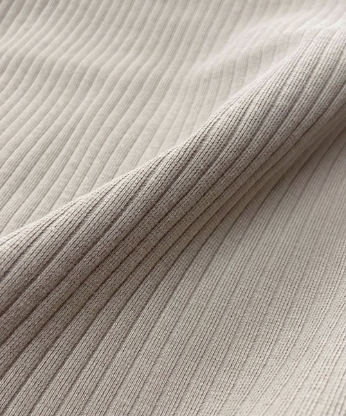 Fizz（フィズ）の「【Fizz/フィズ】　カップ付き　スクエアネック　ワイドリブタンクトップ（タンクトップ・レディース・ブラック/ブラウン/アイボリー/グレイッシュベージュ/カーキ・M）」の7枚目の写真