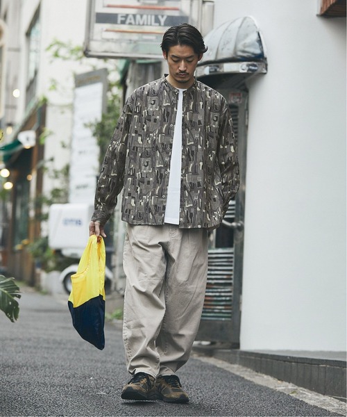 JOURNAL STANDARD(ジャーナルスタンダード)の「【GREIGE PATTERN /グレージュパターン】バンドカラーシャツ(シャツ/ブラウス・メンズ・ナチュラル/ベージュ/ブラックミックス/ベージュ系その他/ブラック系その他/ブラック×ブラック・MEDIUM/LARGE/SMALL)」の12枚目の写真