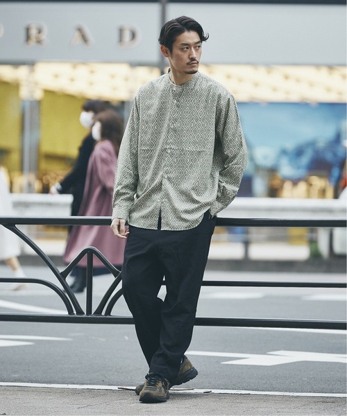 JOURNAL STANDARD(ジャーナルスタンダード)の「【GREIGE PATTERN /グレージュパターン】バンドカラーシャツ(シャツ/ブラウス・メンズ・ナチュラル/ベージュ/ブラックミックス/ベージュ系その他/ブラック系その他/ブラック×ブラック・MEDIUM/LARGE/SMALL)」の13枚目の写真