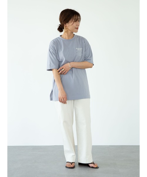 RAY CASSIN FAVORI（レイカズンフェバリ）の「・RAY CASSIN バックカラー転写チュニック＊（Tシャツ/カットソー・レディース・チャコールグレー/ライトグレー/オフホワイト/ブルー・FREE）」の11枚目の写真