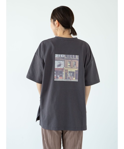 RAY CASSIN FAVORI（レイカズンフェバリ）の「・RAY CASSIN バックカラー転写チュニック＊（Tシャツ/カットソー・レディース・チャコールグレー/ライトグレー/オフホワイト/ブルー・FREE）」の15枚目の写真