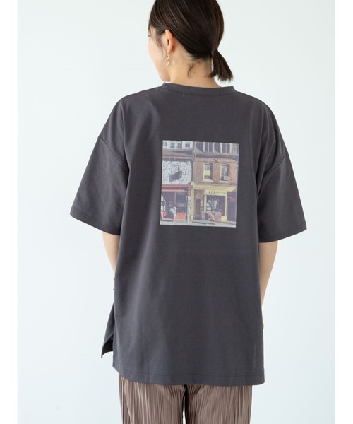 RAY CASSIN FAVORI（レイカズンフェバリ）の「・RAY CASSIN バックカラー転写チュニック＊（Tシャツ/カットソー・レディース・チャコールグレー/ライトグレー/オフホワイト/ブルー・FREE）」の22枚目の写真