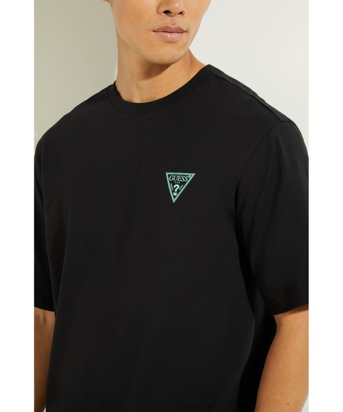Guess（ゲス）の「Small Triangle Logo Tee（Tシャツ/カットソー・メンズ・ホワイト/ブラック/イエロー/ブルー・MEDIUM/LARGE/X-LARGE）」の18枚目の写真