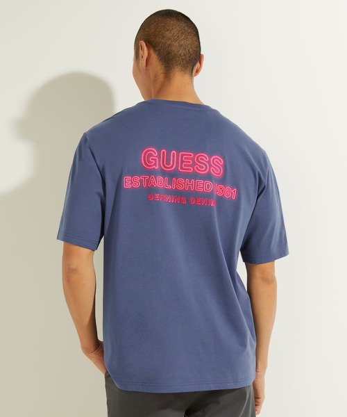 Guess（ゲス）の「Small Triangle Logo Tee（Tシャツ/カットソー・メンズ・ホワイト/ブラック/イエロー/ブルー・MEDIUM/LARGE/X-LARGE）」の20枚目の写真