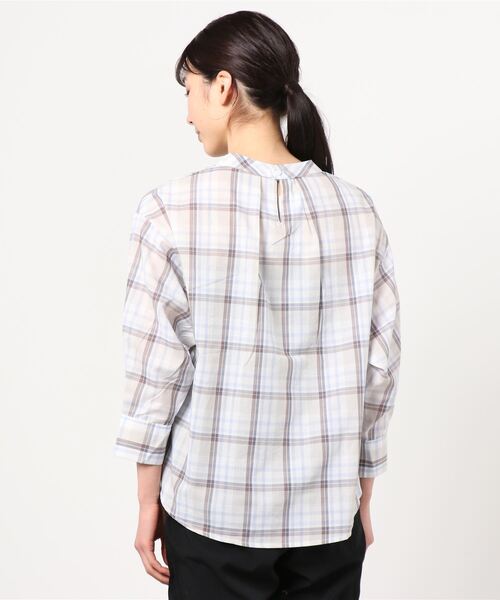 NAVY(ネイビー)の「プチハイネック 7分袖ブラウス(シャツ/ブラウス・レディース・ネイビー/ブラック/ベージュ・L/M)」の4枚目の写真