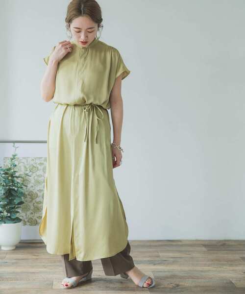 ITEMS URBANRESEARCH（アイテムズ アーバンリサーチ）の「フレンチスリーブサテンワンピース（ワンピース・レディース・グリーン/イエロー/グレー・FREE）」の7枚目の写真
