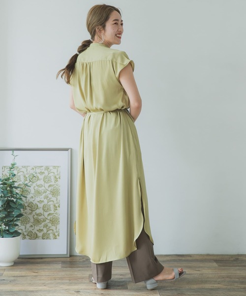 ITEMS URBANRESEARCH（アイテムズ アーバンリサーチ）の「フレンチスリーブサテンワンピース（ワンピース・レディース・グリーン/イエロー/グレー・FREE）」の9枚目の写真