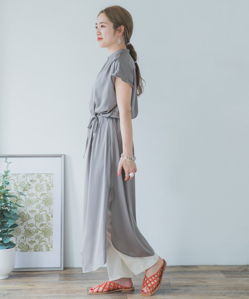 ITEMS URBANRESEARCH（アイテムズ アーバンリサーチ）の「フレンチスリーブサテンワンピース（ワンピース・レディース・グリーン/イエロー/グレー・FREE）」の20枚目の写真
