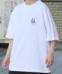 ILL'S | ビッグシルエット ワンポイントイラスト サガラ刺繍Tシャツ【ILL'S】(Tシャツ/カットソー)