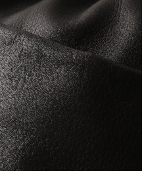 URU（ウル）の「【URU / ウル】 LEATHER POUCH（ショルダーバッグ・メンズ・ブラック・FREE）」の9枚目の写真