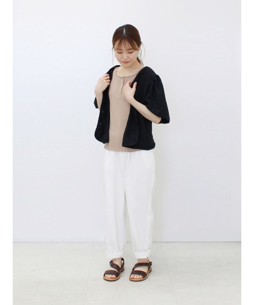 ehka sopo（エヘカソポ）の「Vネックパフスリーブブラウス（シャツ/ブラウス・レディース・ラベンダー/オフホワイト/グリーン/ブラック・ﾌﾘ-）」の12枚目の写真