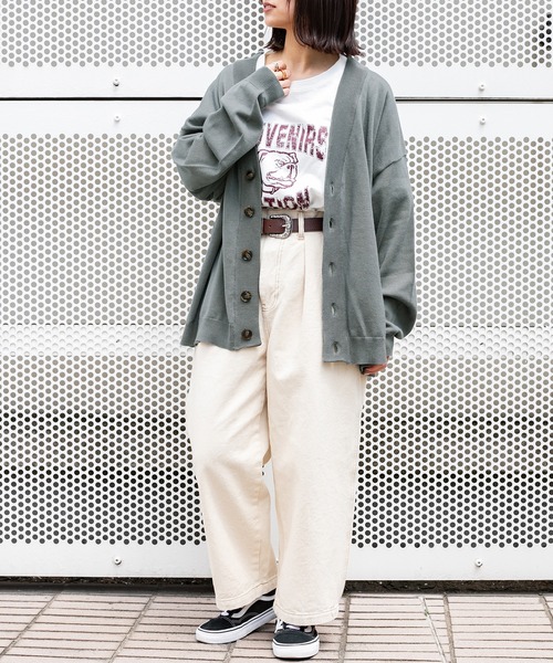 PairPair（ペアペア）の「Vネックルーズカーディガン（ユニセックス）（カーディガン/ボレロ・メンズ・ブラック/マスタード/グレイッシュベージュ/グレイッシュブルー・FREE）」の7枚目の写真