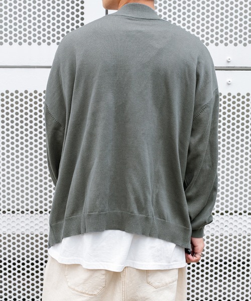 PairPair（ペアペア）の「Vネックルーズカーディガン（ユニセックス）（カーディガン/ボレロ・メンズ・ブラック/マスタード/グレイッシュベージュ/グレイッシュブルー・FREE）」の14枚目の写真