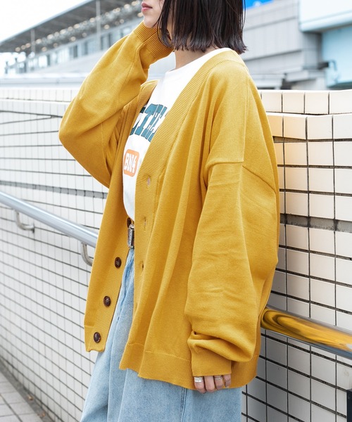 PairPair（ペアペア）の「Vネックルーズカーディガン（ユニセックス）（カーディガン/ボレロ・メンズ・ブラック/マスタード/グレイッシュベージュ/グレイッシュブルー・FREE）」の20枚目の写真