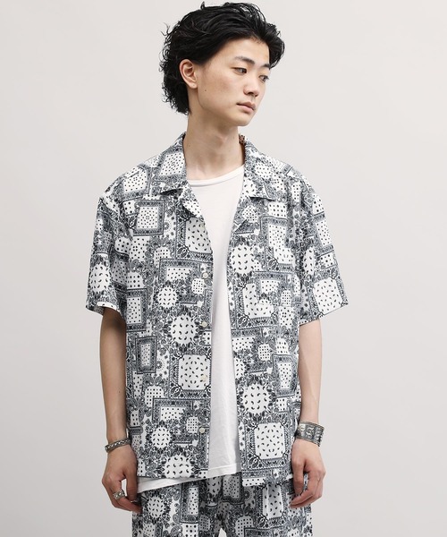 Lulu ＆ Arnie（るるあんどあーにー）の「【セットアップで着用可能】ポリエステル 総柄 オープンカラー 半袖 シャツ（シャツ/ブラウス・メンズ・ブラック系その他/ホワイト系その他・MEDIUM/LARGE/X-LARGE）」の16枚目の写真