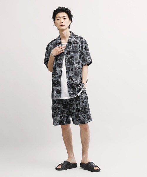 Lulu ＆ Arnie（るるあんどあーにー）の「【セットアップで着用可能】ポリエステル 総柄 オープンカラー 半袖 シャツ（シャツ/ブラウス・メンズ・ブラック系その他/ホワイト系その他・MEDIUM/LARGE/X-LARGE）」の12枚目の写真