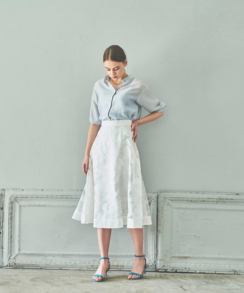 Fabulous Angela（ファビュラスアンジェラ）の「キャミ付きエアリーシャツ（シャツ/ブラウス・レディース・モカ/カーキ/ブルー・FREE）」の5枚目の写真