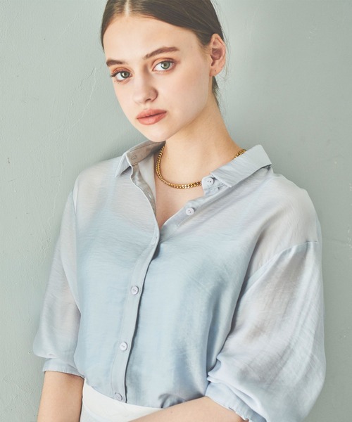 Fabulous Angela（ファビュラスアンジェラ）の「キャミ付きエアリーシャツ（シャツ/ブラウス・レディース・モカ/カーキ/ブルー・FREE）」の10枚目の写真