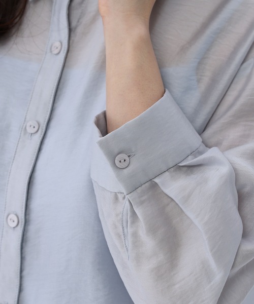 Fabulous Angela（ファビュラスアンジェラ）の「キャミ付きエアリーシャツ（シャツ/ブラウス・レディース・モカ/カーキ/ブルー・FREE）」の19枚目の写真