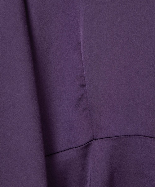 Romansual（ロマンシュアル）の「Romansual/タッセルベルトサテンフレアスリーブガウン（ノーカラーコート・レディース・ブラック/パープル・FREE）」の14枚目の写真