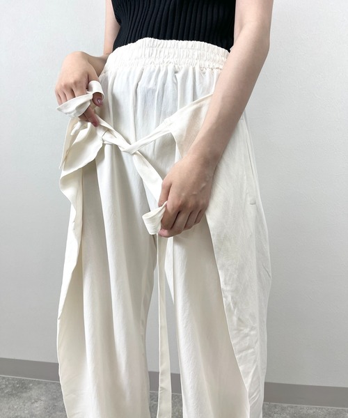 ASTRAL（アストラル）の「【ASTRAL】design wide pants（スラックス・メンズ・アイボリー・ONE SIZE）」の5枚目の写真