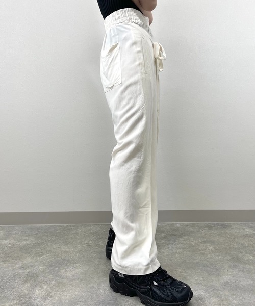 ASTRAL（アストラル）の「【ASTRAL】design wide pants（スラックス・メンズ・アイボリー・ONE SIZE）」の8枚目の写真