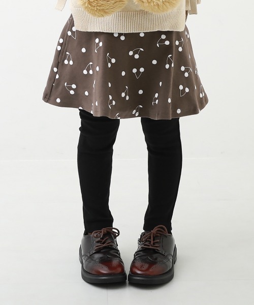 devirock（デビロック）の「10分丈 プリントスカッツ（ストレッチコットン）（スカート・キッズ・ブラウン/ラベンダー/ブラック系その他/オフホワイト/ネイビー/モカ/ライトブラウン/ベージュ/パープル系その他2/ブラック/パープル系その他/ブルー系その他/グレー系その他/グリーン系その他・100cm/110cm/120cm/130cm/140cm/150cm/80ｃｍ/90cm/160cm）」の7枚目の写真