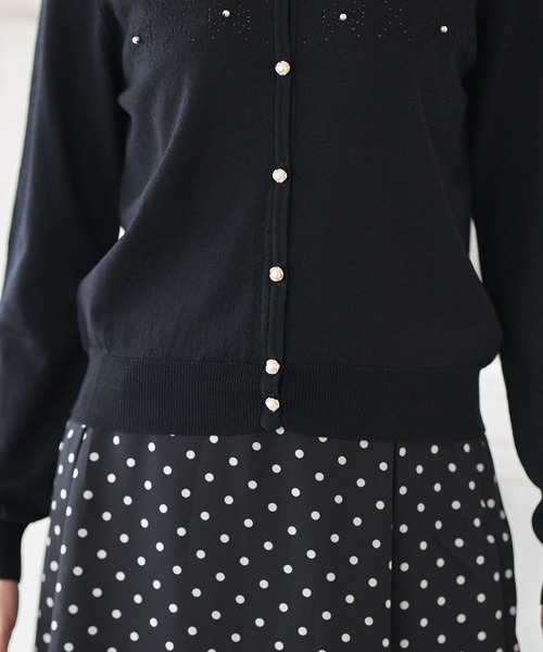 tocco closet(トッコ クローゼット)の「パール付き透かし編みUV加工カーディガン(カーディガン/ボレロ・レディース・ブラック/ピンク系その他・M)」の8枚目の写真