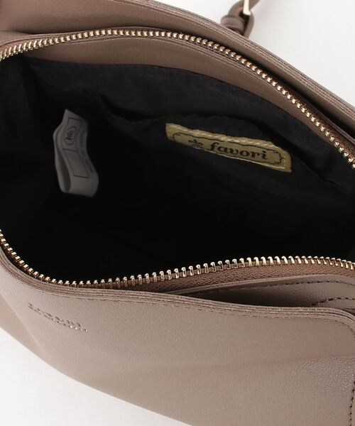 Per sist ence（パーシエンス）の「Per sist ence/パーシエンス　サイドスエード コンビショルダー（ショルダーバッグ・レディース・ライトグレー/ブラック/モカ・FREE）」の4枚目の写真