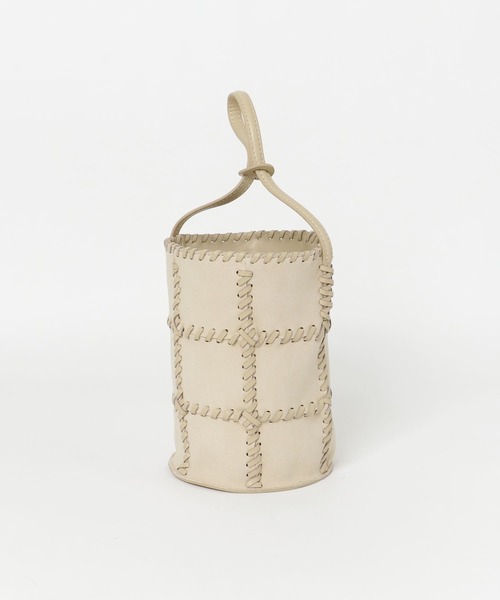 URBAN RESEARCH ROSSO(アーバンリサーチロッソ)の「JAMIRAY CORD PATCH BUCKET BAG(ハンドバッグ・レディース・カーキ/アイボリー・-)」の7枚目の写真