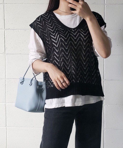 me+em select（ミームセレクト）の「クロシェニットオーバーベスト（ベスト・レディース・ブルー/アイボリー/ブラック/ベージュ・FREE）」の6枚目の写真