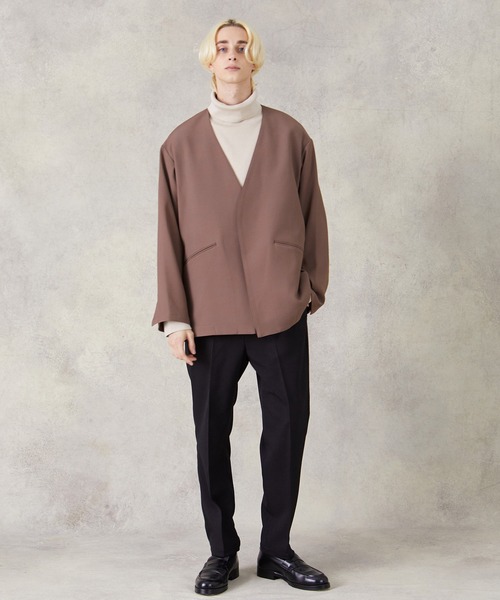 PUBLIC TOKYO（パブリックトウキョウ）の「スーパードライ/ノーカラーカーディガンジャケット（ノーカラージャケット・メンズ・アイボリー/ブラウン・1/2）」の10枚目の写真