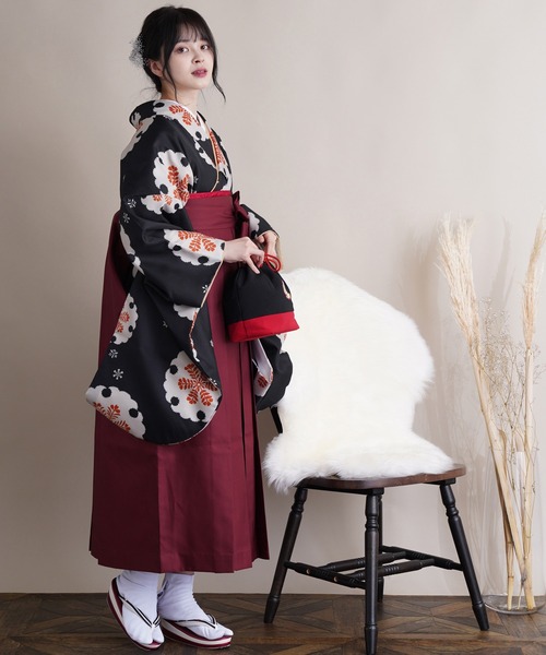 utatane(ウタタネ)の「袴セット アンティーク雪輪(着物・レディース・ブラック・M)」の10枚目の写真