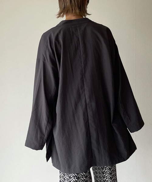 y/m by misato（イムバイミサト）の「スタンドシャツジャケット（その他アウター・レディース・チャコールグレー/ベージュ・FREE）」の16枚目の写真