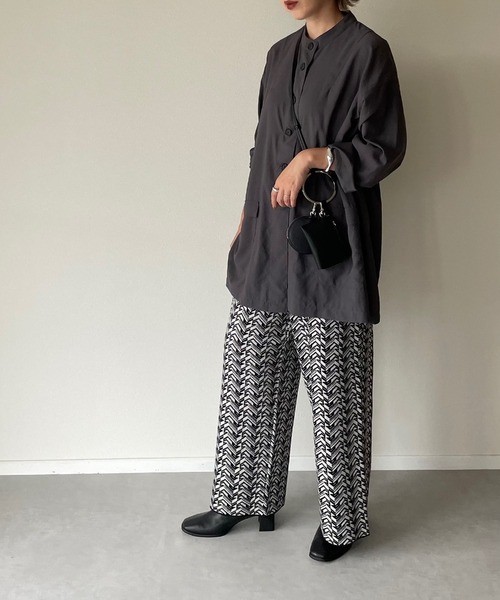 y/m by misato（イムバイミサト）の「スタンドシャツジャケット（その他アウター・レディース・チャコールグレー/ベージュ・FREE）」の8枚目の写真