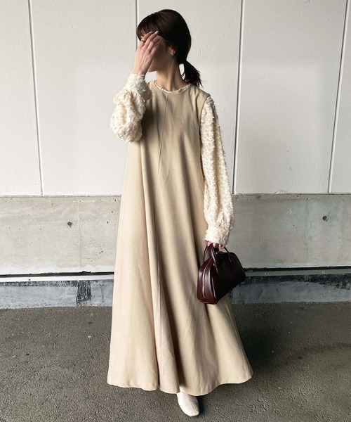 GeeRA(ジーラ)の「ノースリーブフレアーワンピース(ワンピース・レディース・ブラック/ベージュ・LARGE/MEDIUM/X-LARGE)」の9枚目の写真
