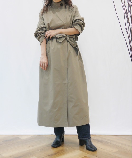 AZUL ENCANTO（アズールエンカント）の「スタンドカラーロングコート（その他アウター・レディース・ベージュ/カーキ・FREE）」の3枚目の写真
