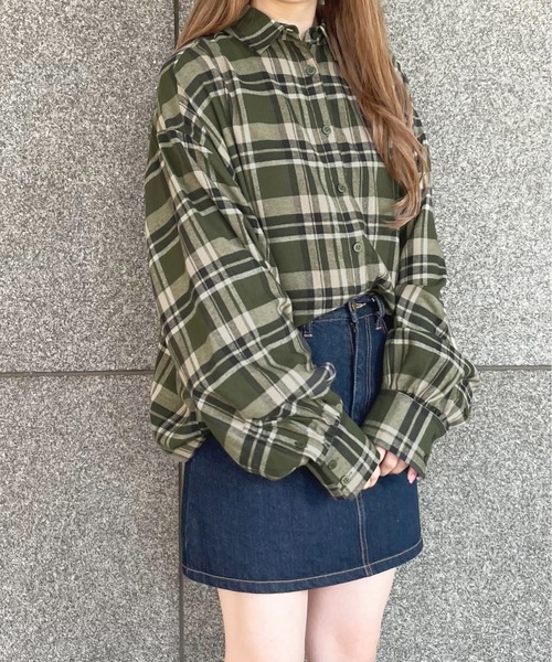 apres jour（アプレジュール）の「チェックＢＩＧシャツ【ZOZOTOWN限定アイテム】（シャツ/ブラウス・レディース・グリーン/ブラウン系その他/ボルドー・X-LARGE/フリー）」の17枚目の写真