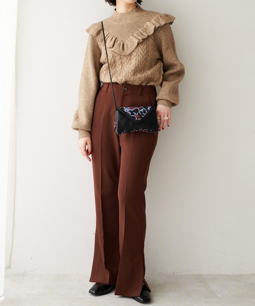 DISCOAT（ディスコート）の「センタープレスカラーフレアパンツ（その他パンツ・レディース・ブラック/ダークグリーン/ブラウン/アイボリー/マスタード/ローズ/ホワイト系その他/モスグリーン・SMALL/MEDIUM/LARGE）」の20枚目の写真