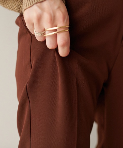 DISCOAT（ディスコート）の「センタープレスカラーフレアパンツ（その他パンツ・レディース・ブラック/ダークグリーン/ブラウン/アイボリー/マスタード/ローズ/ホワイト系その他/モスグリーン・SMALL/MEDIUM/LARGE）」の12枚目の写真