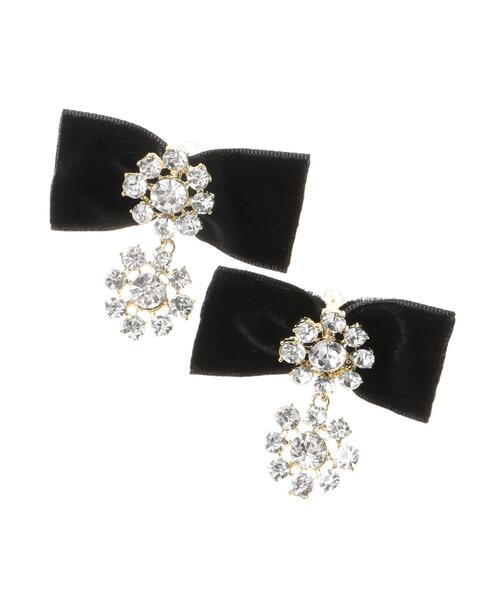 INGNI(イング)の「クリスタルパーツ付リボンピアス(ピアス(両耳用)・レディース・ブラック・ONE SIZE)」の2枚目の写真