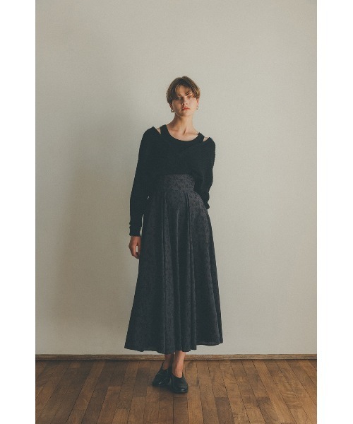 CLANE（クラネ）の「JACQUARD FLOWER FLARE SKIRT（スカート・レディース・レッド・1/2/0）」の12枚目の写真