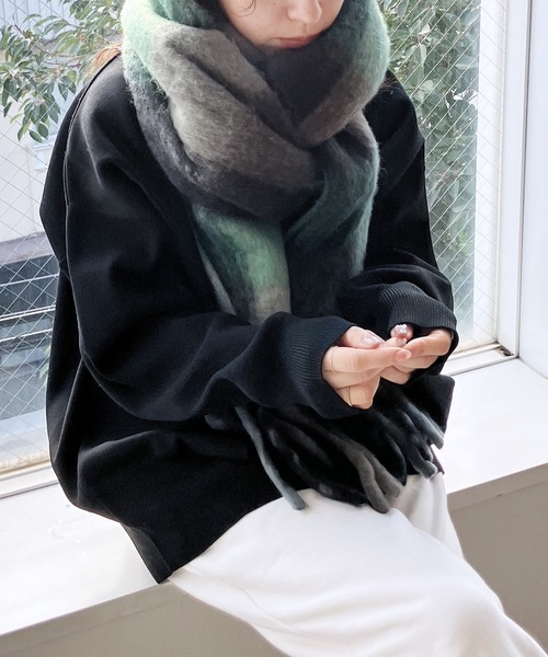 reca（レカ）の「【ZOZOTOWN限定】モコモコボリュームストール（ストール/ショール・レディース・ブラック系その他/ブラウン系その他/ブラック系その他2/グリーン系その他/オレンジ系その他/ピンク系/イエロー系・FREE）」の19枚目の写真