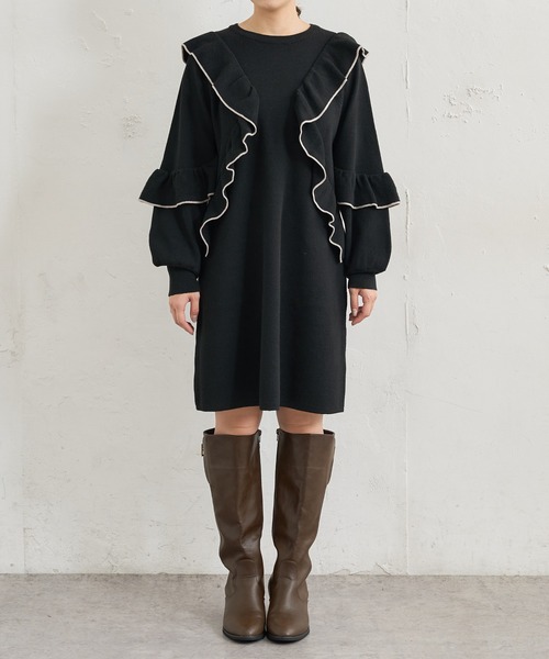 natural couture(ナチュラルクチュール)の「【WEB限定】ラッフルフリルニットチュニックワンピース(ワンピース・レディース・カーキ/ブラック/グレー/オフホワイト・FREE)」の20枚目の写真