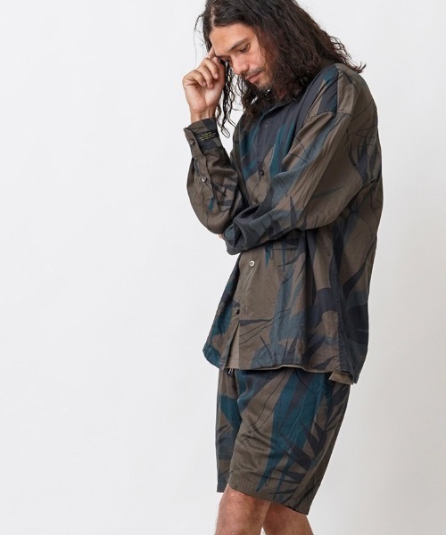 EGO TRIPPING（エゴトリッピング）の「ms4874- 極楽鳥花SHIRTS