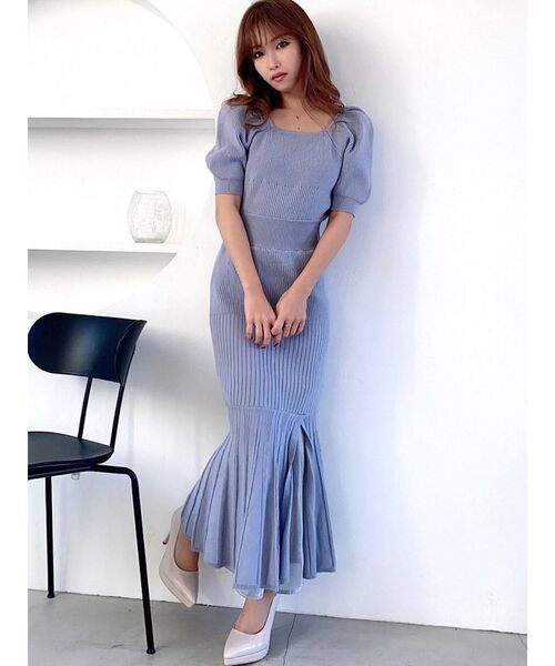 RESEXXY（リゼクシー）の「スリットシアーマーメイドワンピース（ワンピース・レディース・ブラック/ベージュ/オレンジ/ブルー・FREE）」の11枚目の写真